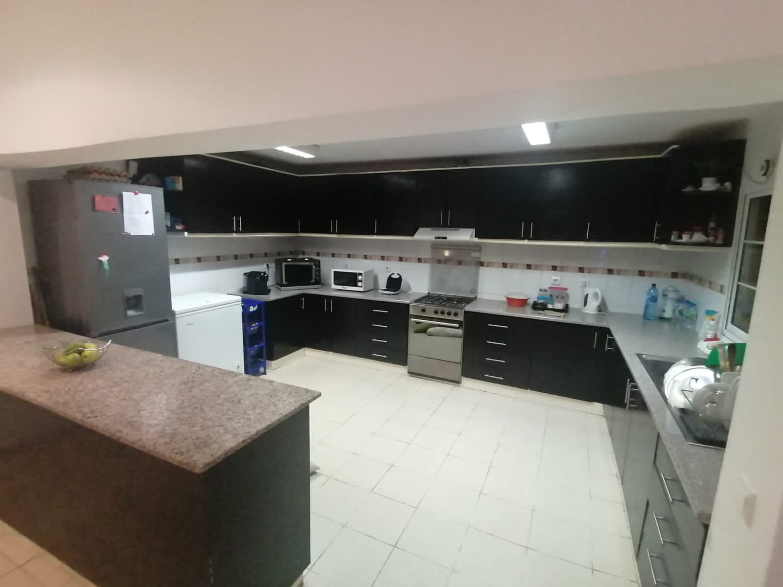 Foto de Vende-se Magnífica Moradia T4 Duplex Semi-Mobilada
